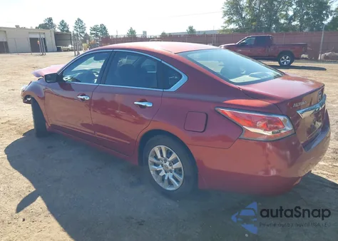 2014 Nissan Altima 2.5 S z USA, uszkodzony, nr VIN 1N4AL3AP5EN215138